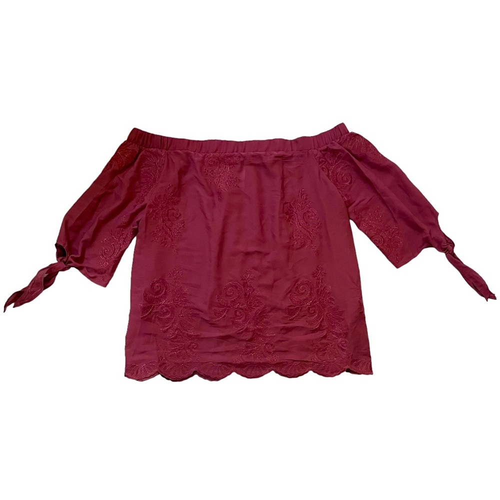 xhilaration off the shoulder scalloped paisley festive women’s blouse size M